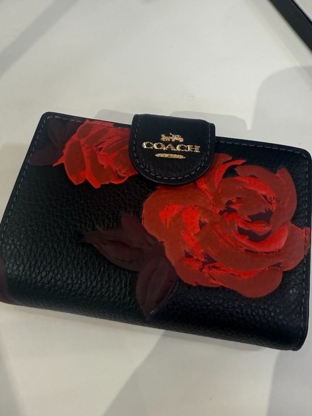 NWT Coach Medium Corner Zip Wallet With Floral Print CCL63